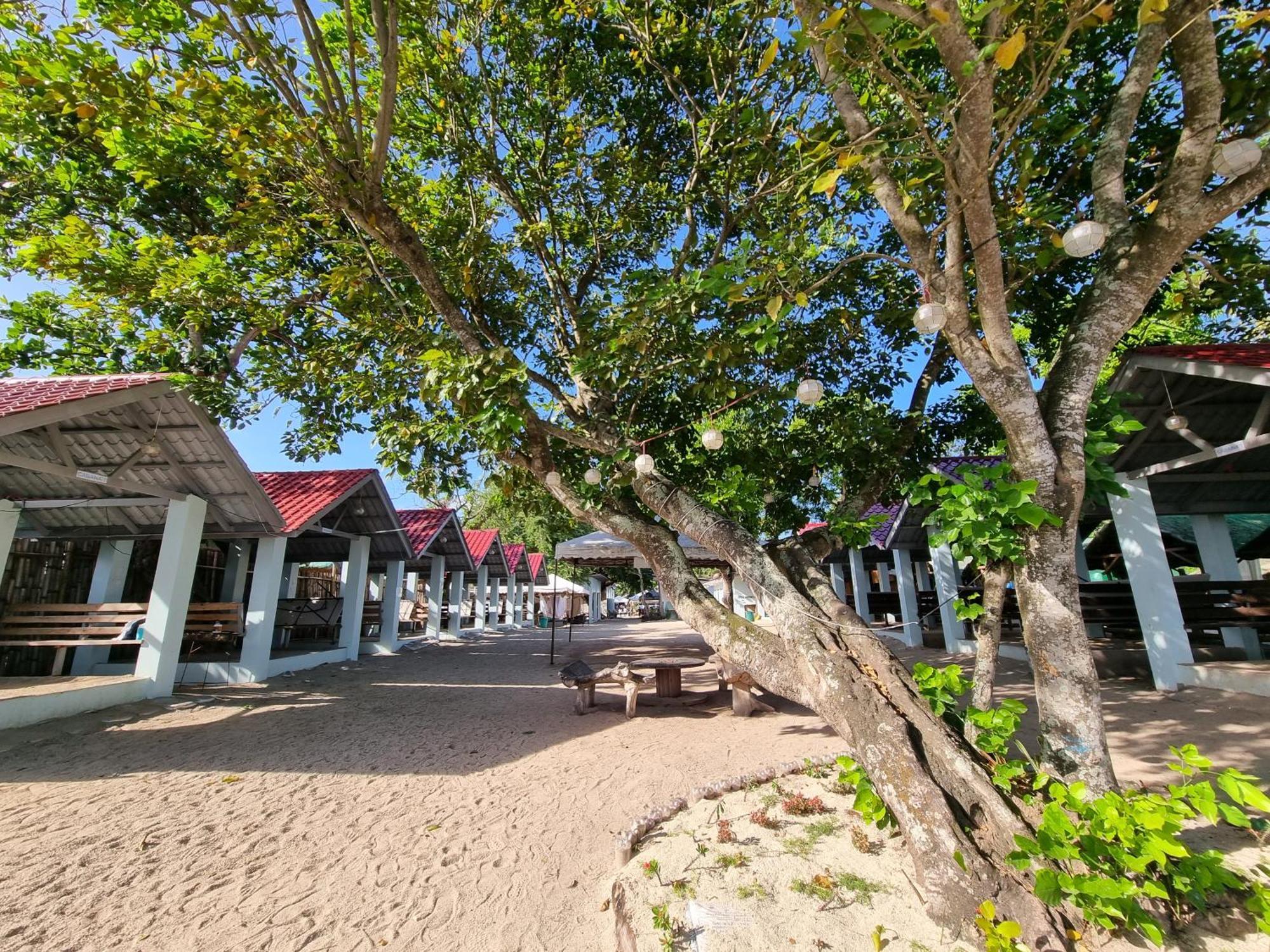 Yemaya De Laiya Powered By Cocotel Exterior photo